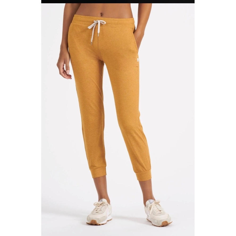 Vuori Performance Jogger Turmeric Heather Womens Medium Tapered Pant